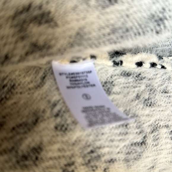 Evolution Cardigan NEW - Picture 3 of 4